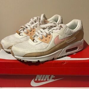 Nike Air Max 90 - Cream, Pink, Tan